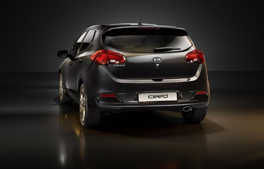  Kia cee&rsquo;d 2012 года  (фото 16 из 72)